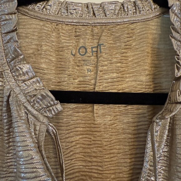 LOFT Shimmer Crinkle Ruffle Tie Neck Gold and Silver (Size: M) - Picture 3 of 4